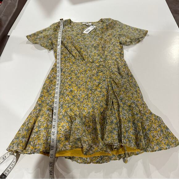 BB Dakota by Steve Madden Big Flirt Energy Dress in Sunflower Size 4 - Picture 8 of 8